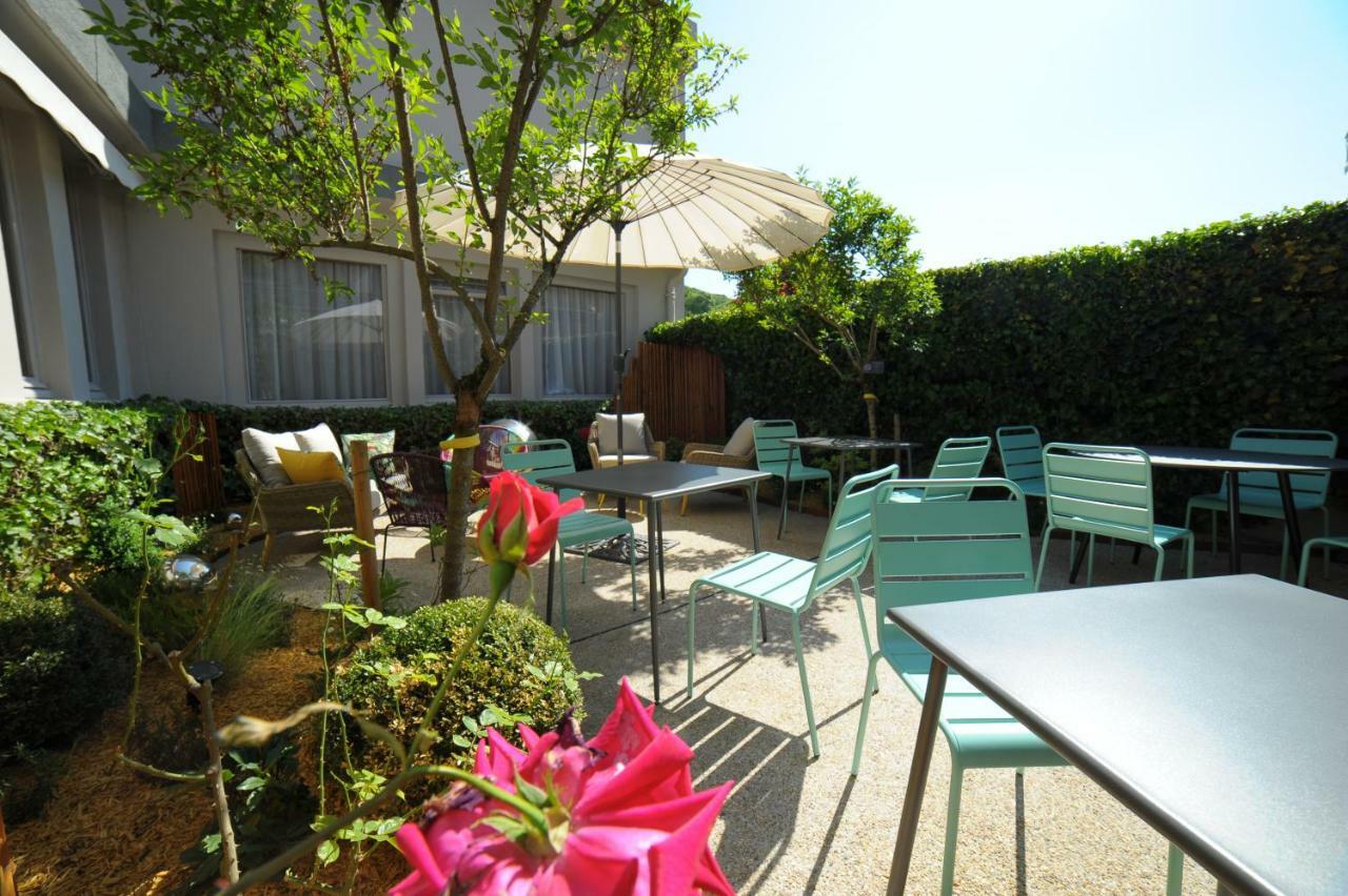 Cit'Hotel L'Etape Saint-Flour  Ngoại thất bức ảnh